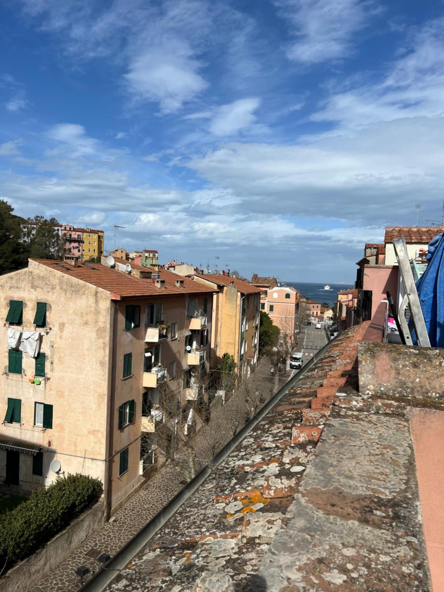 Appartamento E Mansarda Al Mare Rio Marina Szoba fotó